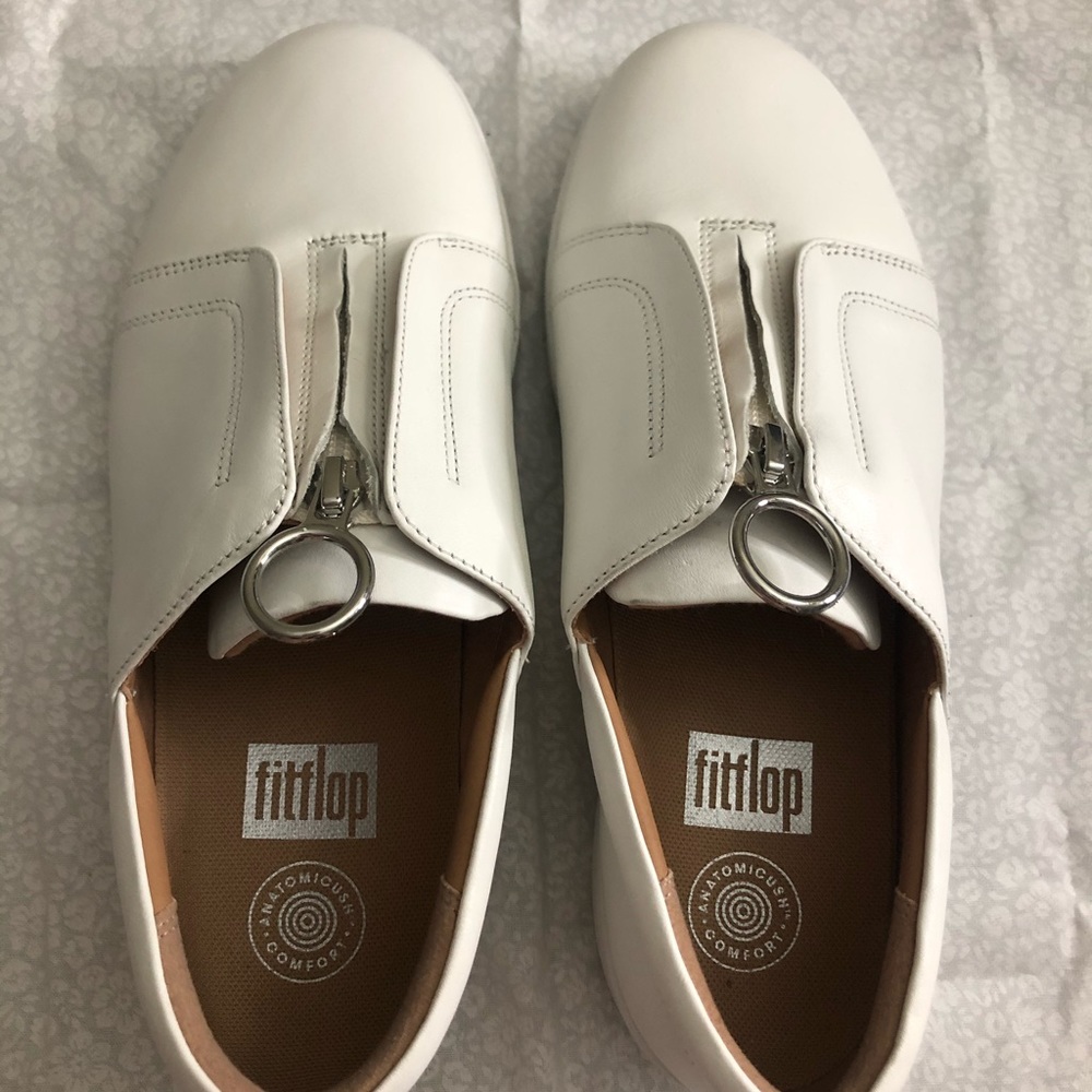 Fitflop white slip on sneakers size 7.5